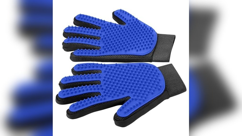 Best Cat Grooming Glove for Long Haired Cats