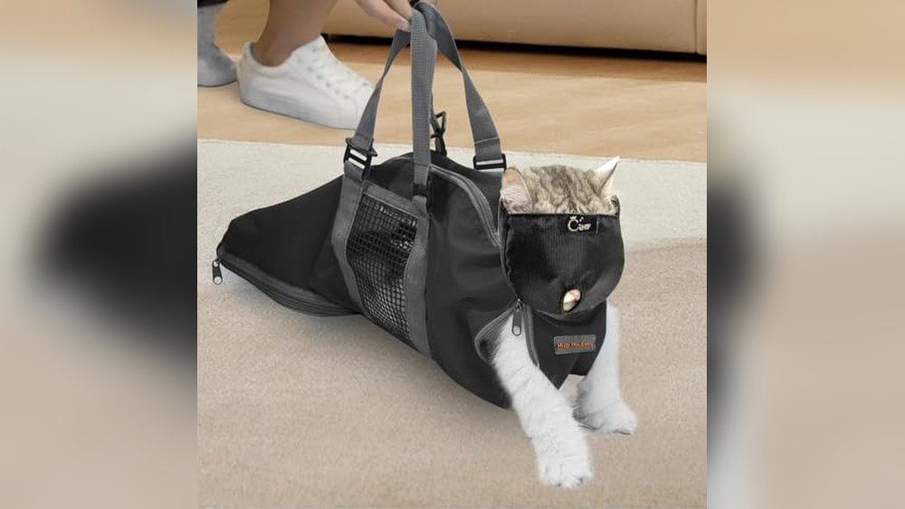 Best Cat Restraint Bag for Grooming Medication