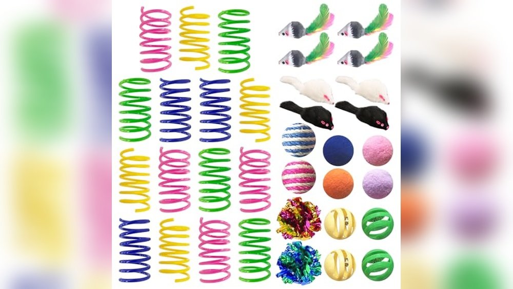 Best Color for Cat Toys