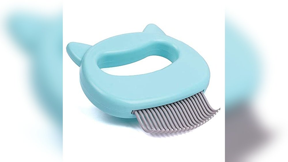 Best Grooming Products for Maine Coon Cat